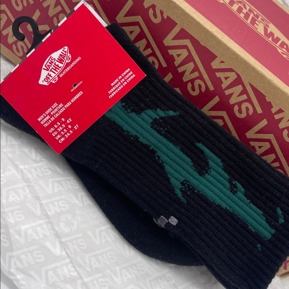 Vans Skate Thorn Crew Socks (1 pair)

Made to skate.